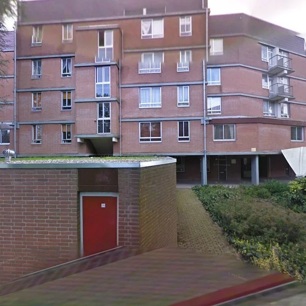 Straatbeeld van Leerdamhof 393, 1108CH Amsterdam