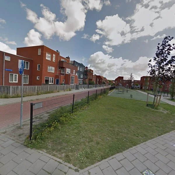 Straatbeeld van Leeuwardenplein 48, 1324BJ Almere