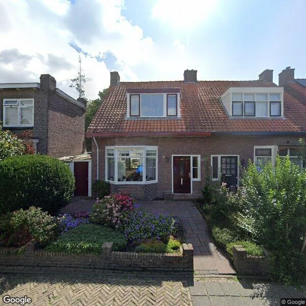 Straatbeeld van Leeuwarderstraat 1, 8932GN Leeuwarden