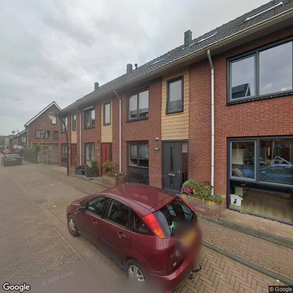 Straatbeeld van Leeuwenkamp 8, 3829GK Hooglanderveen