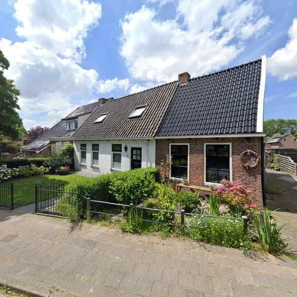 Straatbeeld van Lege Hearewei 30, 9054KC Hijum