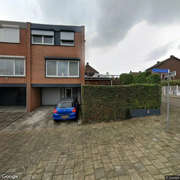 Straatbeeld van Leienhoesstraat 67, 6413CE Heerlen