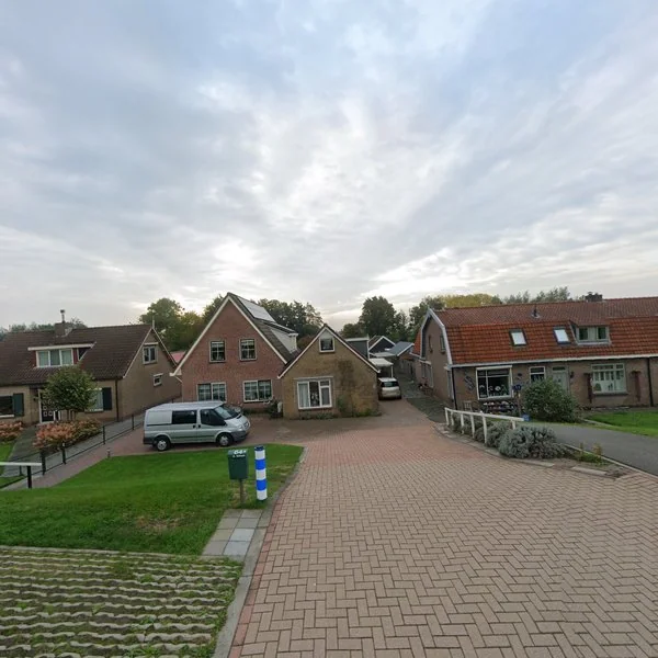 Straatbeeld van Lekdijk 64a, 2957CC Nieuw-Lekkerland