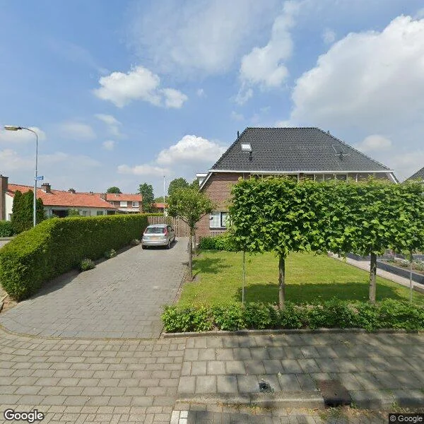 Straatbeeld van Leliestraat 1a, 4001DR Tiel