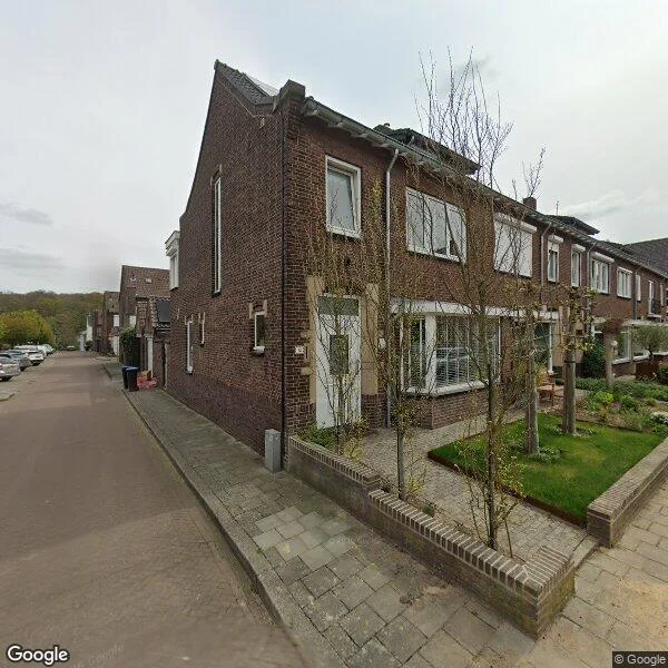 Straatbeeld van Lentestraat 10, 6411GN Heerlen