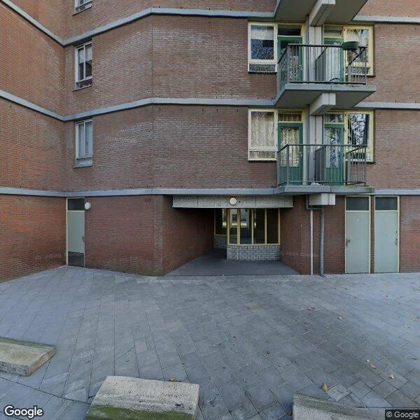 Straatbeeld van Leusdenhof 110, 1108DA Amsterdam