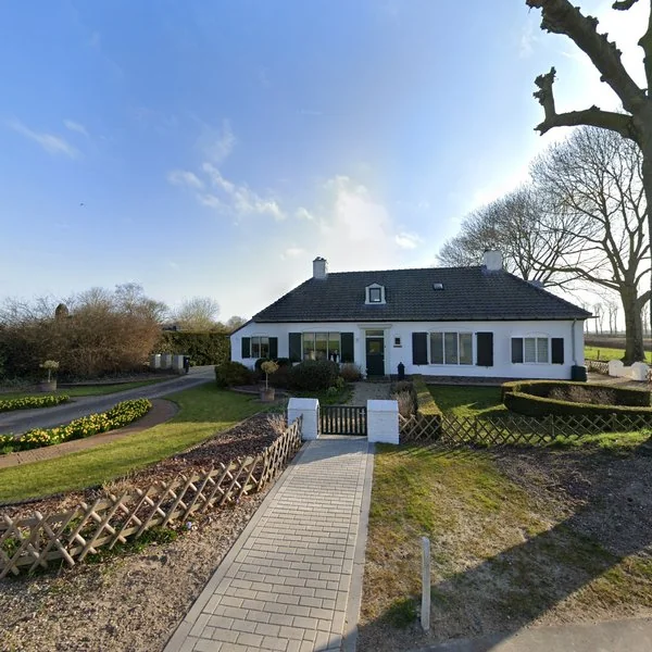 Straatbeeld van Leuthsestraat 25, 6575JD Persingen