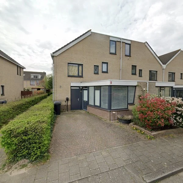Straatbeeld van Leuvenhorststraat 15, 1333ZJ Almere