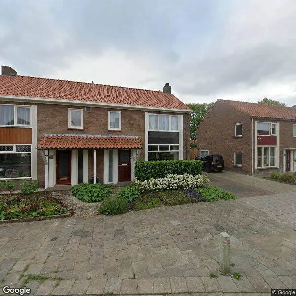 Straatbeeld van Lewestraat 17, 4481BB Kloetinge