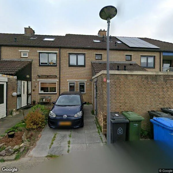 Straatbeeld van Lijster 19, 3191DM Hoogvliet Rotterdam