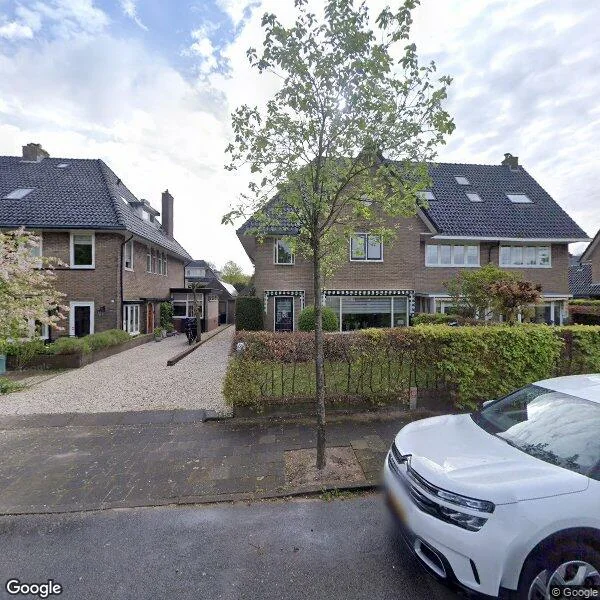 Straatbeeld van Lijsterbeslaan 17, 1214LN Hilversum