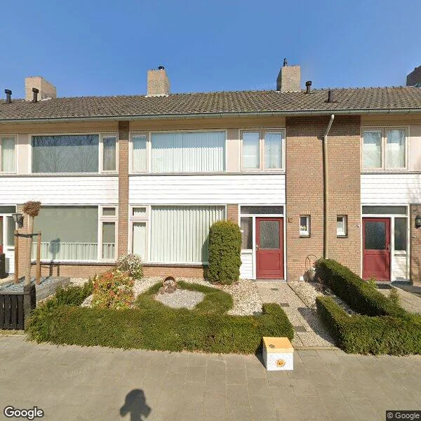 Straatbeeld van Lijsterlaan 6, 5741KR Beek en Donk