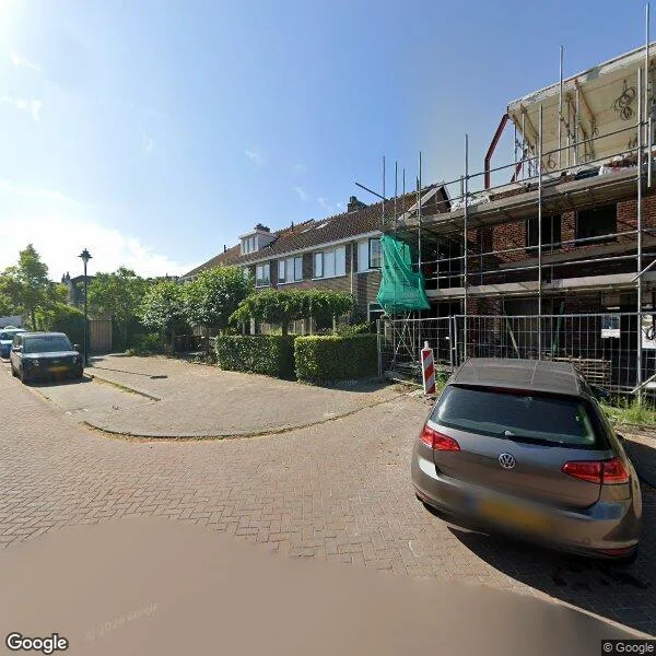 Straatbeeld van Lindelaan 32, 3331AN Zwijndrecht