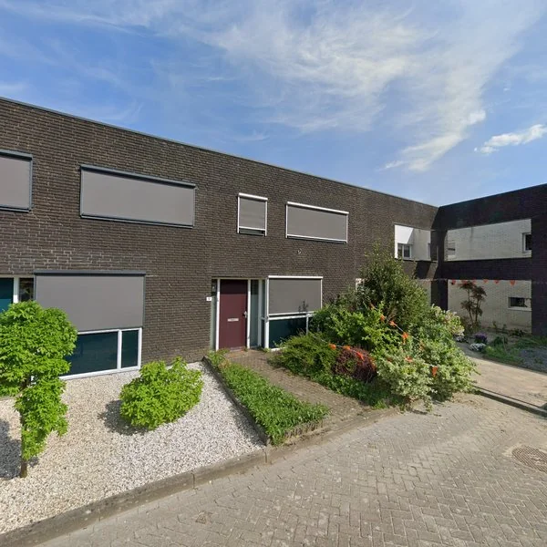 Straatbeeld van Lindenberghstraat 9, 4475AT Wilhelminadorp