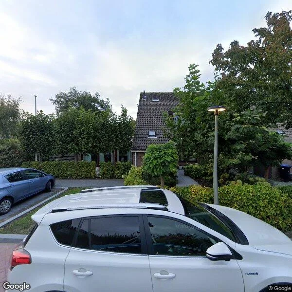 Straatbeeld van Lindendreef 1, 3137CJ Vlaardingen