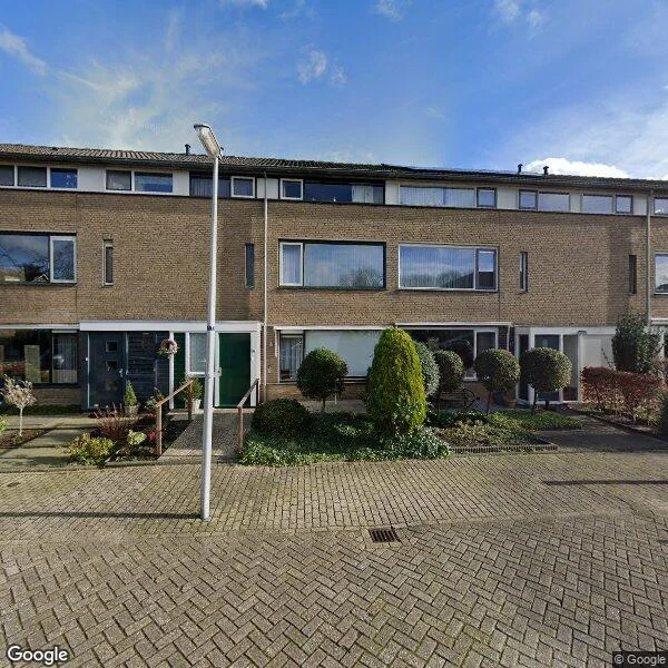 Straatbeeld van Lindengaarde 26, 2742TL Waddinxveen