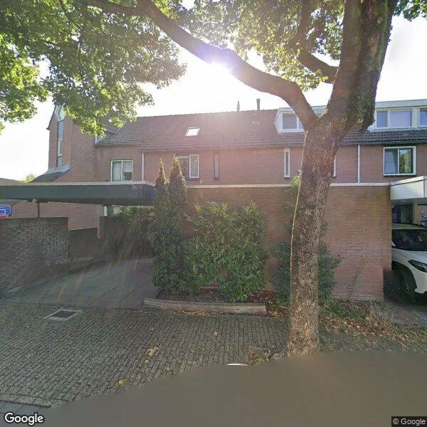 Straatbeeld van Lindengouw 125, 1351LK Almere