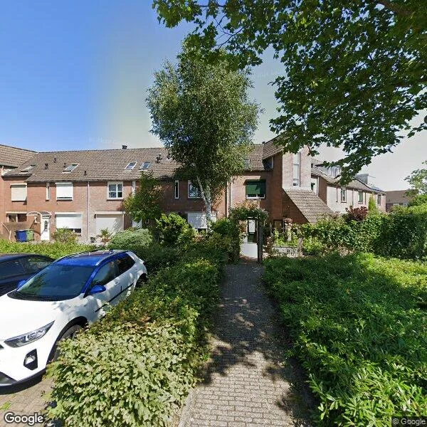 Straatbeeld van Lindengouw 24, 1351LB Almere