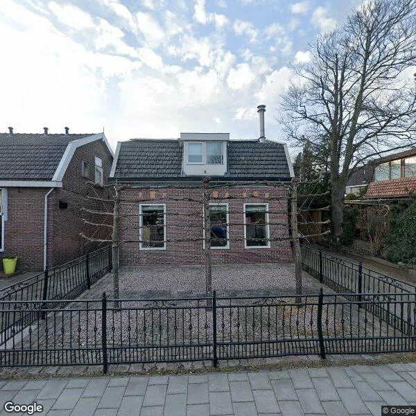 Straatbeeld van Lindenlaan 15, 1161VH Zwanenburg