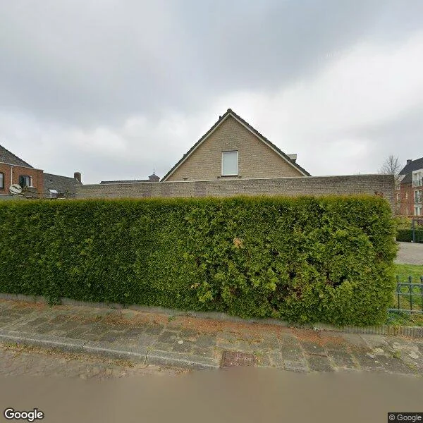 Straatbeeld van Lindenpad 13, 6653AN Deest