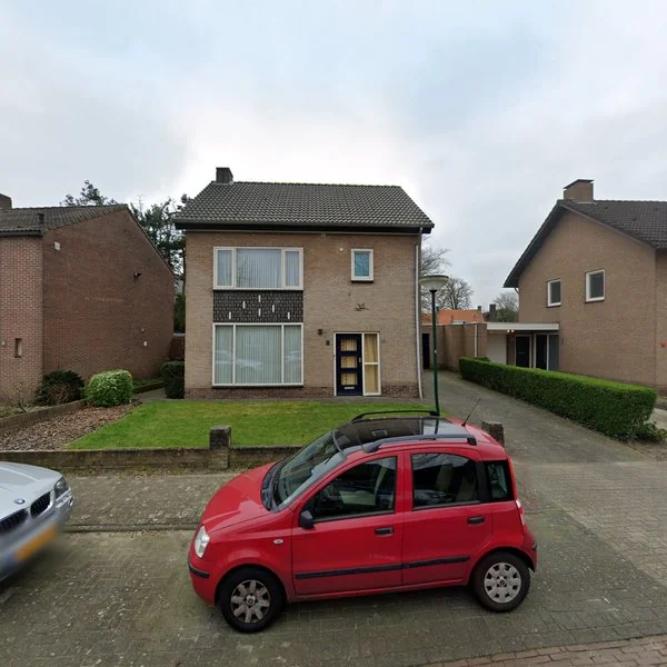 Straatbeeld van Lindenstraat 8, 5563BA Westerhoven
