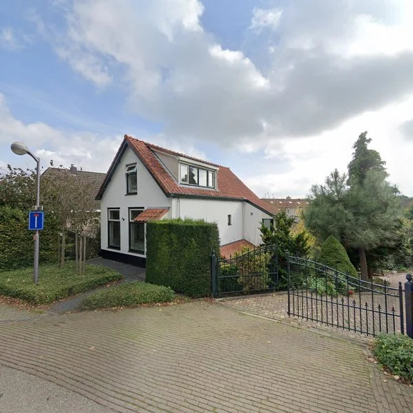 Straatbeeld van Lingsesdijk 21, 4207AA Gorinchem