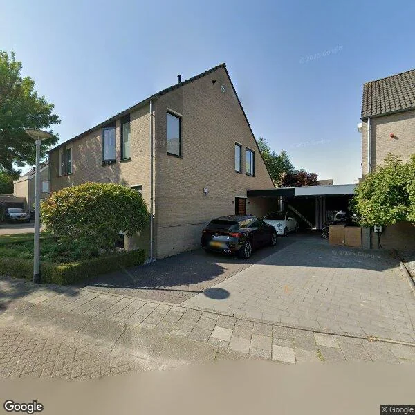 Straatbeeld van Lisven 24, 5646HM Eindhoven