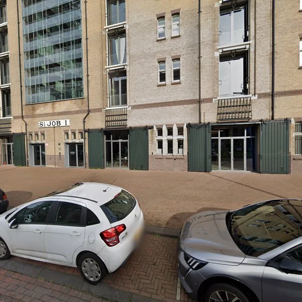 Straatbeeld van Lloydstraat 104, 3024EA Rotterdam