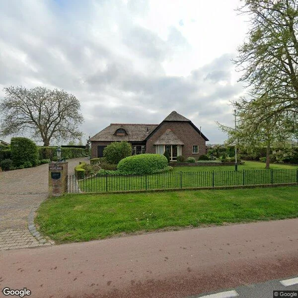 Straatbeeld van Lodderhoeksestraat 6, 6687LR Angeren