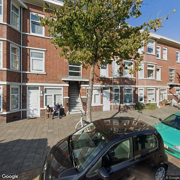 Straatbeeld van Loenensestraat 133, 2574RJ Den Haag