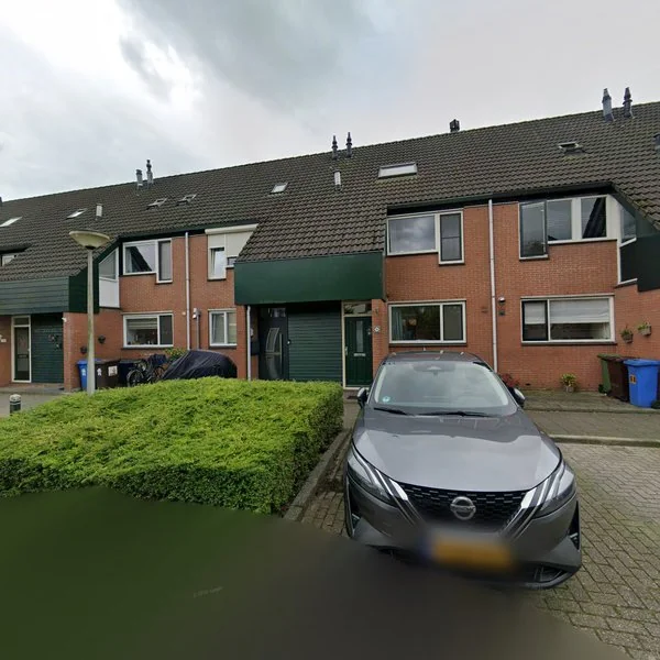 Straatbeeld van Loevestein 72, 2403JB Alphen aan den Rijn