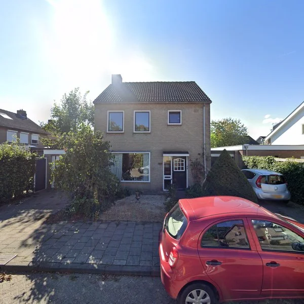 Straatbeeld van Looierijstraat 4, 4909BC Oosteind
