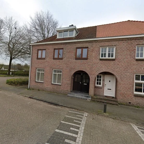 Straatbeeld van Losweg 2, 5663AR Geldrop