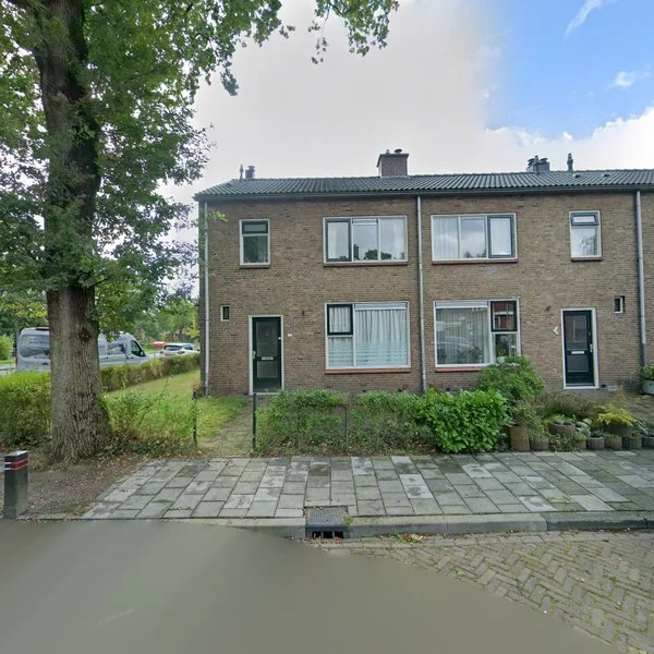 Straatbeeld van Lottingstraat 1, 9406LX Assen