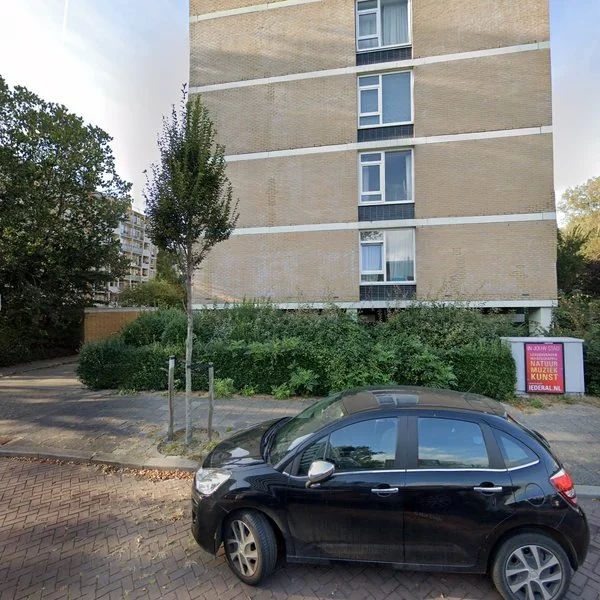 Straatbeeld van Louis Davidsstraat 19, 2551EA Den Haag