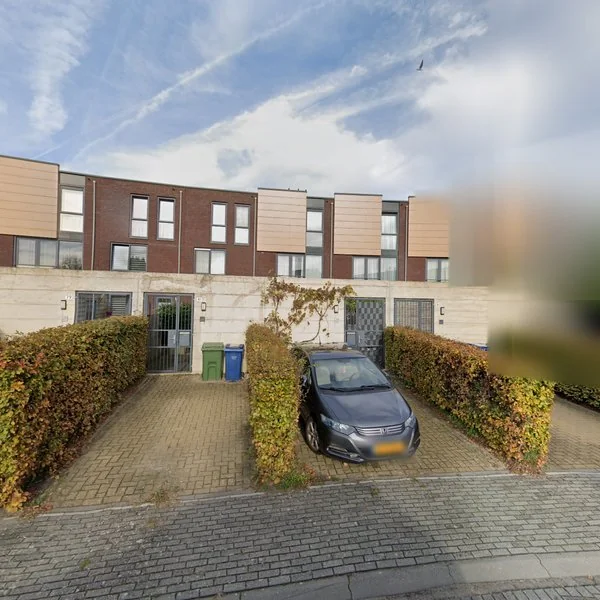 Straatbeeld van Lucky Lukestraat 83, 1336MK Almere