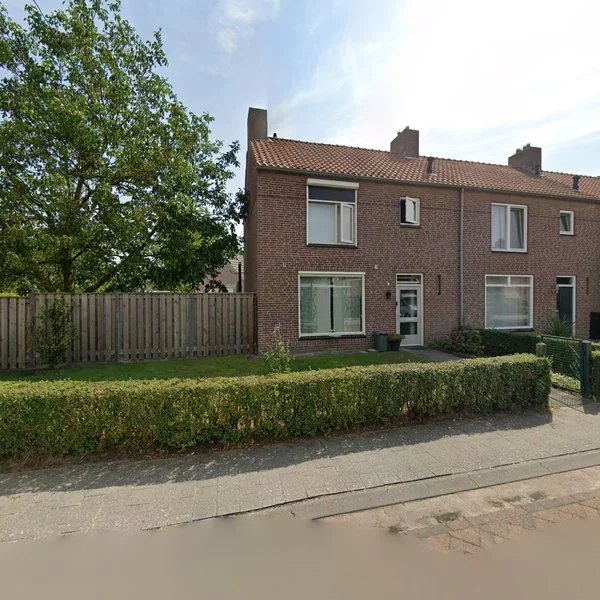 Straatbeeld van Lupinestraat 1, 5571HJ Bergeijk