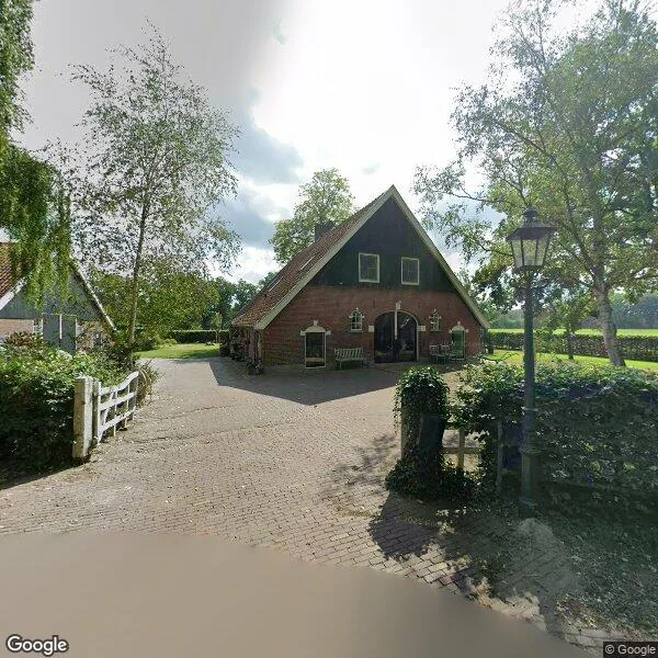 Straatbeeld van Lutje Esweg 25, 7547RM Enschede