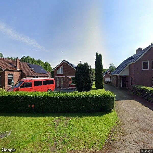 Straatbeeld van Lutjeloosterweg 20, 9697VB Blijham