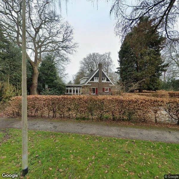 Straatbeeld van Lutsborgsweg 5, 9752VS Haren Gn