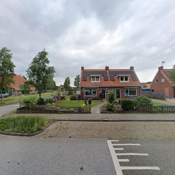 Straatbeeld van Lyklamawei 69, 8566JK Nijemirdum