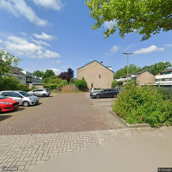 Straatbeeld van Lyra 100, 3328NJ Dordrecht