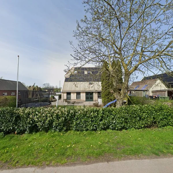 Straatbeeld van Lytse Súdein 3, 8624TS Uitwellingerga