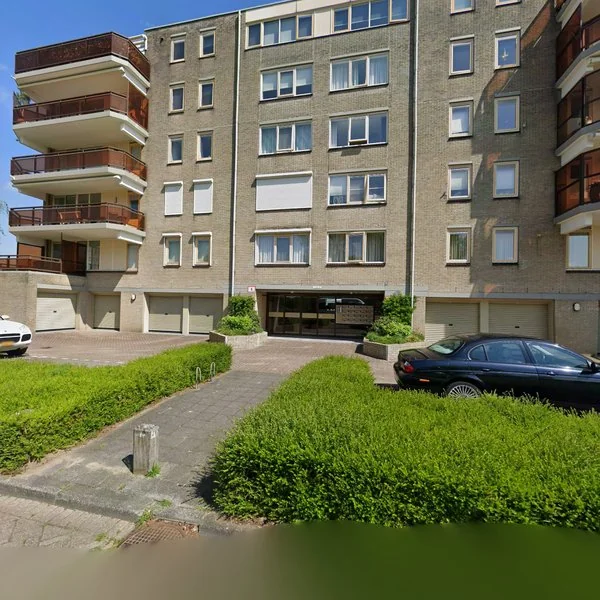 Straatbeeld van Maasboulevard 13, 3207RE Spijkenisse
