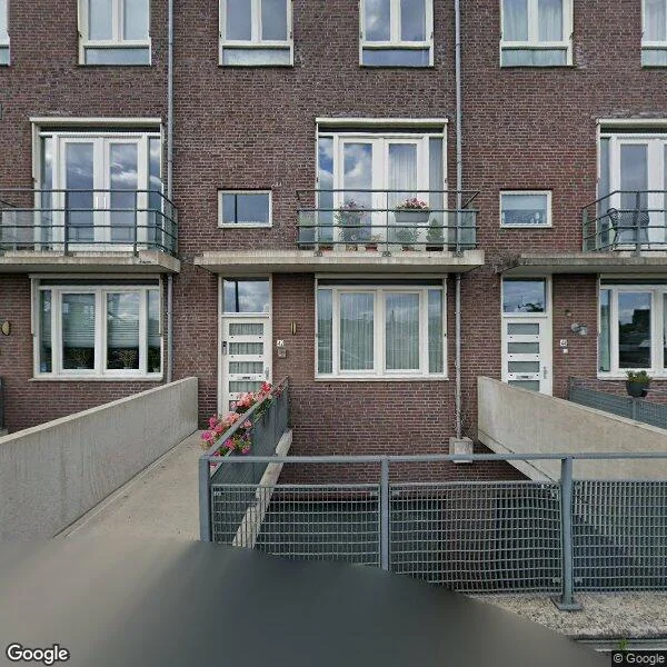 Straatbeeld van Maasboulevard 42, 3331ML Zwijndrecht