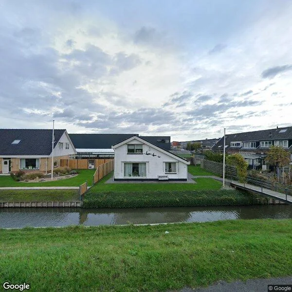 Straatbeeld van Maasdijk 73, 2676AB Maasdijk