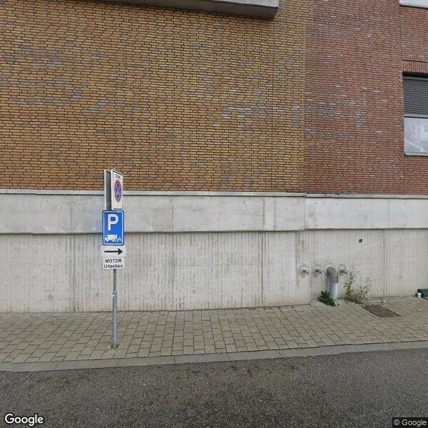 Straatbeeld van Maashaven 818, 6041TV Roermond