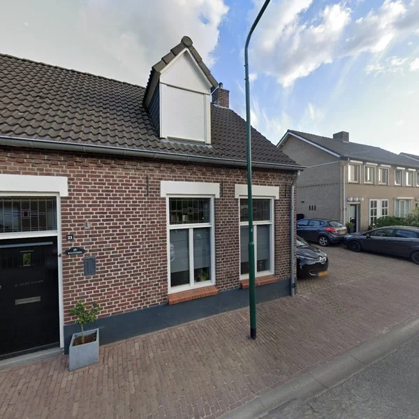 Straatbeeld van Maasstraat 19, 5836BA Sambeek
