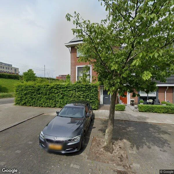 Straatbeeld van Maasstroom 27, 2721BA Zoetermeer