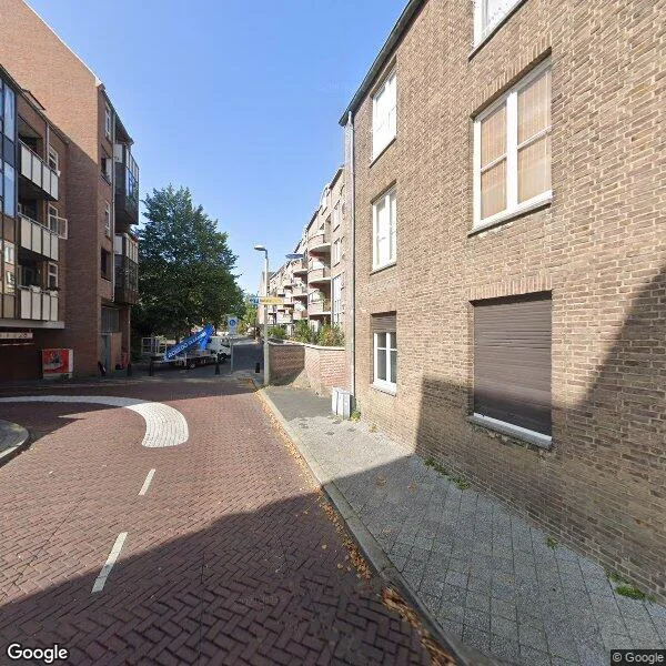 Straatbeeld van Maastrichter Grachtstraat 20C, 6211BG Maastricht